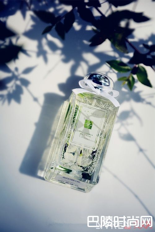 Jo Malone头发喷雾简介_推荐花香调的香水:这几款清新花香调香水适合夏天吗？