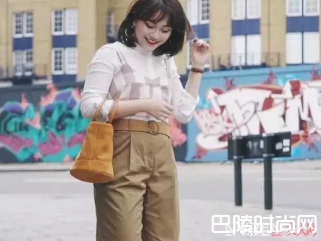 李文鱼大哥哥介绍_黑黄皮可以参考的美妆博主有哪些?都是化妆界里最会讲段子的选手