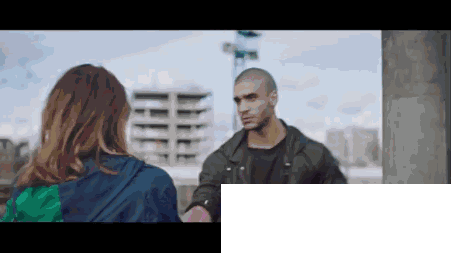 奢华的配色是什么_这种神奇的配色 让运动服都能看起来超奢华