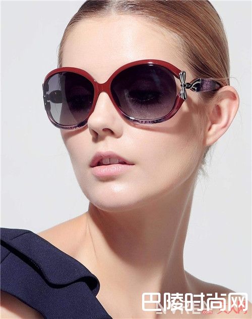 你知道线条五法吗_你的眼镜搭配得了你的脸型吗 如何巧用眼镜修饰五官