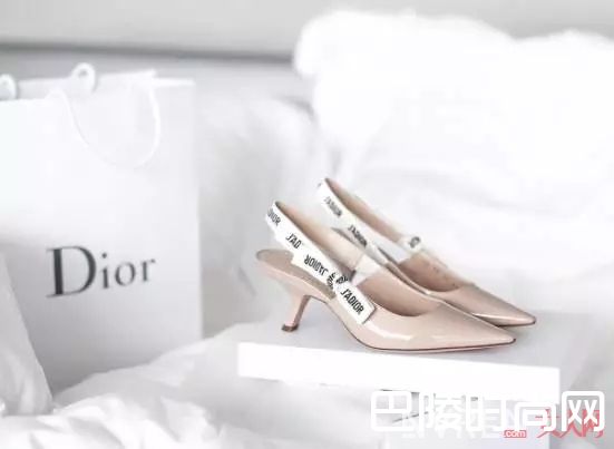 DIOR绸带高跟鞋_这些才是今年最流行的高跟鞋 腿长又显瘦
