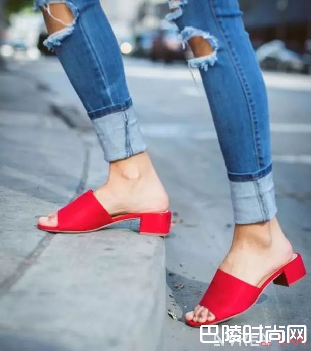 穿穆勒鞋需要注意什么_夏日露肉学习班开课了 露出的每一个部位都有学问