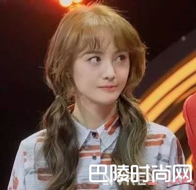 减龄双马尾发型_头发长了别披着！这10种发型让你美成夏日女神！