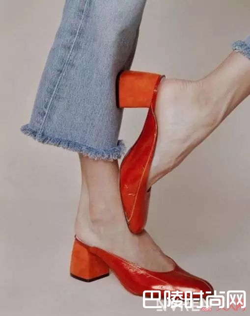 穿穆勒鞋需要注意什么_夏日露肉学习班开课了 露出的每一个部位都有学问