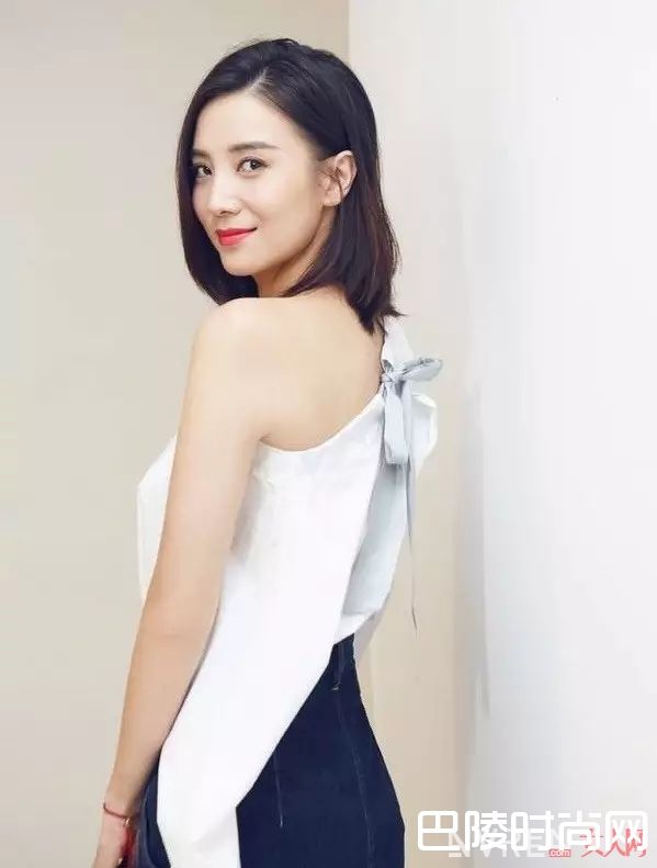 衬衫露肩穿法_只会将衬衫扎进裤子里 还有一千种时髦穿法让你更时髦