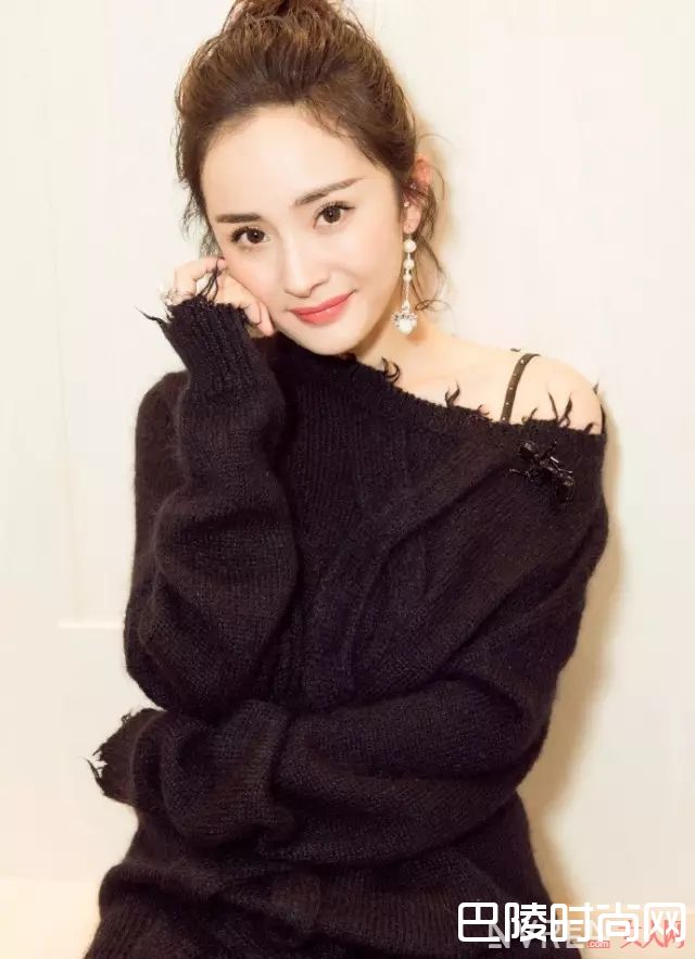  花瓣头发型是什么_头发长了别披着！这10种发型让你美成夏日女神！