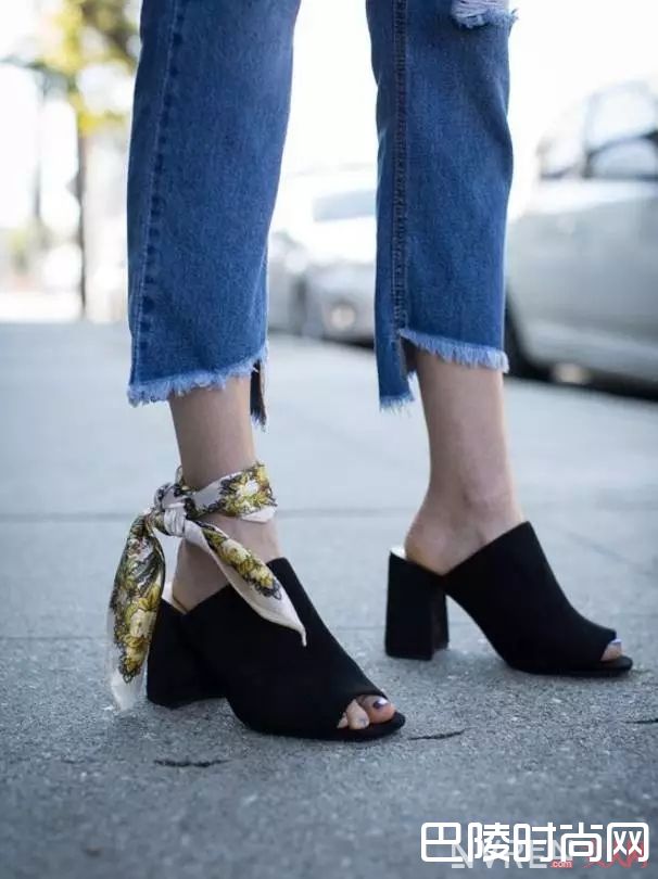 穿穆勒鞋需要注意什么_夏日露肉学习班开课了 露出的每一个部位都有学问