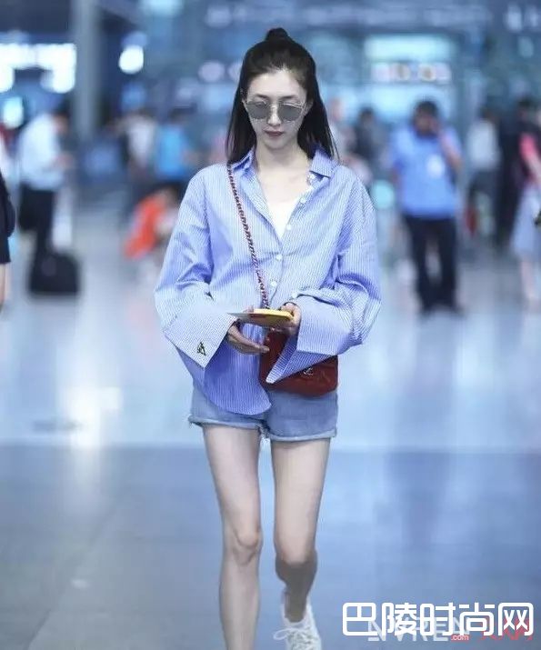 衬衫单扎穿法_只会将衬衫扎进裤子里 还有一千种时髦穿法让你更时髦