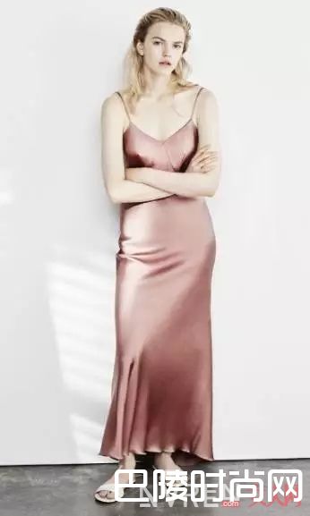 Three Graces London睡衣推荐_有这么多高性价比少女心睡衣能让你在家也美美哒~