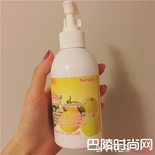 柚子卸妆啫喱好用吗_这5款日本卸妆油只需一点点就能卸掉厚重浓妆