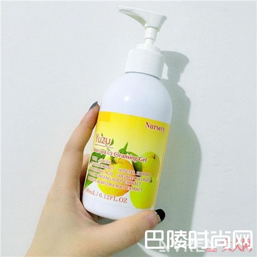 柚子卸妆啫喱好用吗_这5款日本卸妆油只需一点点就能卸掉厚重浓妆