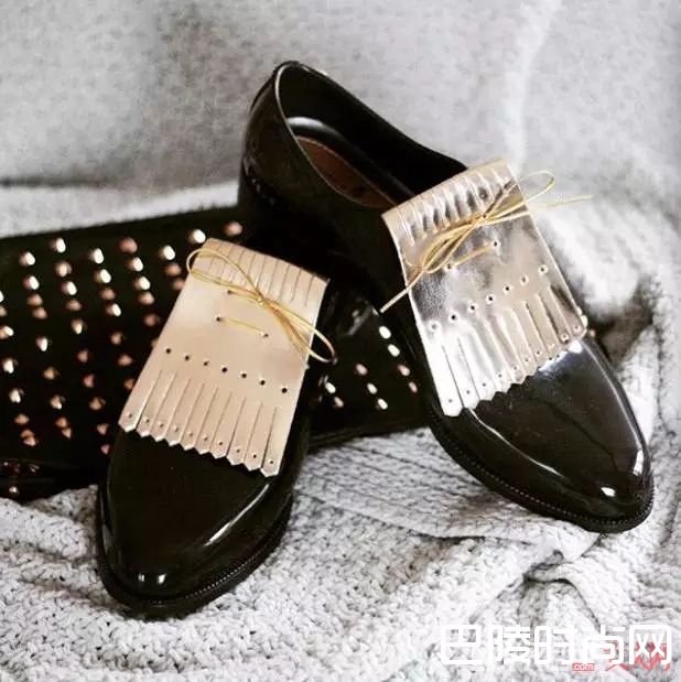 Lemon Jelly雨具介绍_萧敬腾负责下雨 你负责雨天里也美美哒