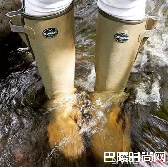 LE CHAMEAU雨具介绍_萧敬腾负责下雨 你负责雨天里也美美哒