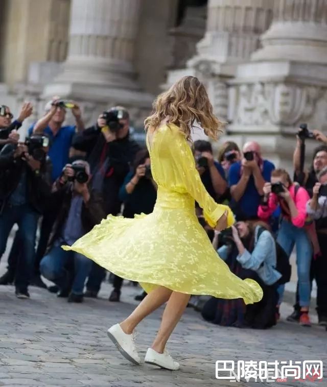 什么人不适合穿黄色_初夏专色!让人心情都明媚起来的“黄色系”