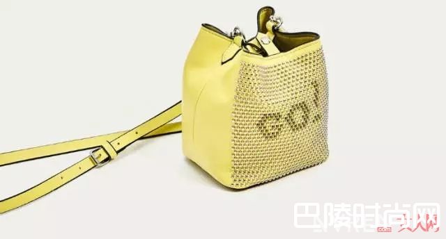 黄色包包推荐_初夏专色！让人心情都明媚起来的“黄色系”