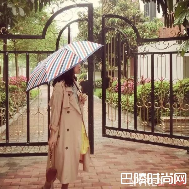 Kate Spade New York雨具介绍_萧敬腾负责下雨 你负责雨天里也美美哒