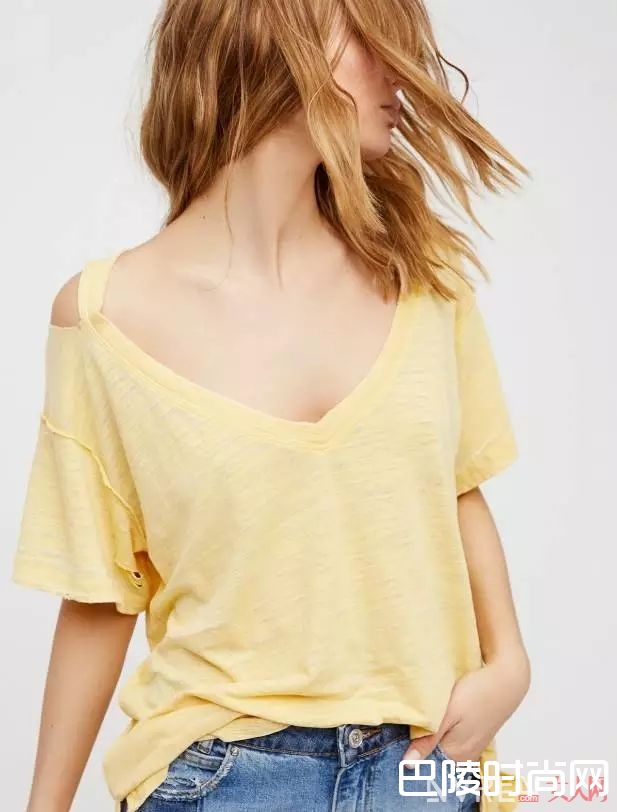 黄色T恤推荐_初夏专色！让人心情都明媚起来的“黄色系”