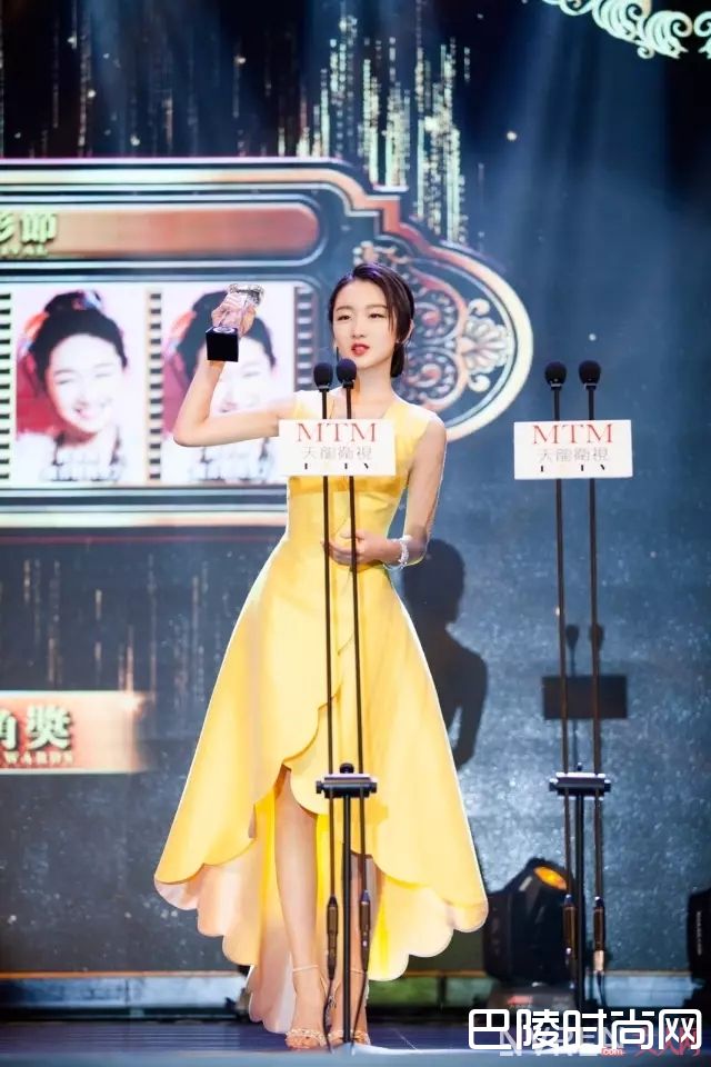 2017流行色樱草黄_初夏专色！让人心情都明媚起来的“黄色系”