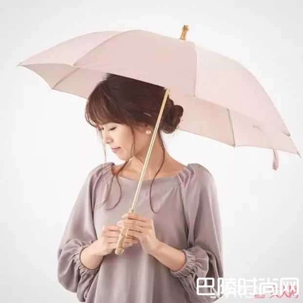 Pink Trick雨具介绍_萧敬腾负责下雨 你负责雨天里也美美哒