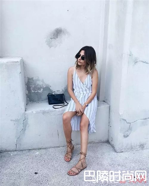 Emilie Tla怎样穿出舒服感？_如何将平价单品穿出时髦感？学学这三大博主就够了