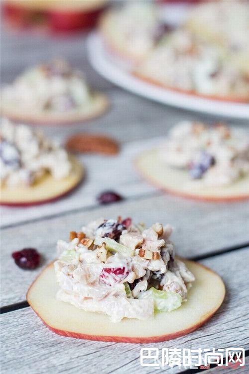 亚历山大·安布罗休的食谱_五位当红超模的食谱 看完才知道减肥原来就是这么轻松