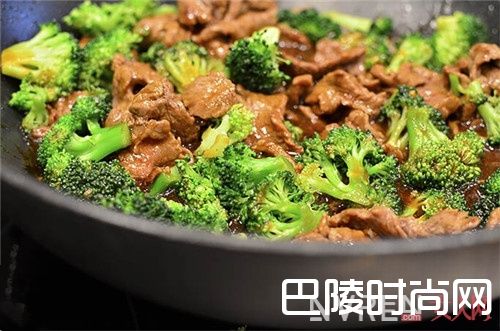 坎蒂丝·斯瓦内普尔的食谱_五位当红超模的食谱 看完才知道减肥原来就是这么轻松