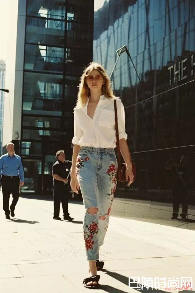 Topshop牛仔裤推荐_牛仔裤怎会嫌多？这几条平价又好穿的“断货王”不买可能又要等一年