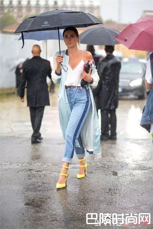 薄款外套如何搭配？_肩宽穿什么都丑？那是因为你不知道这4种款式的穿搭！