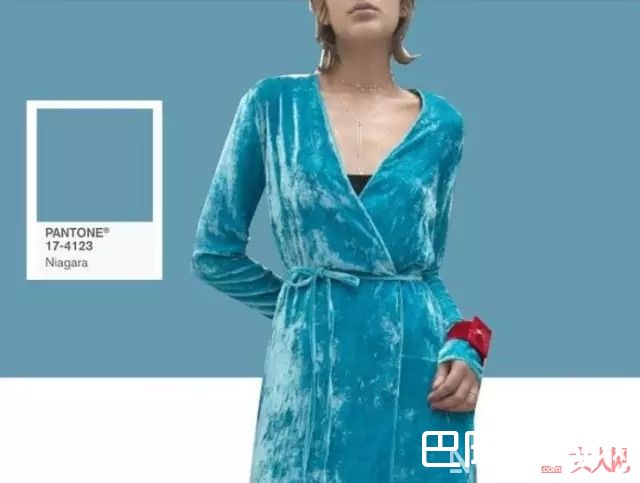 尼加拉蓝指甲油推荐_做个精致女人 指尖也别忘了用流行色装点