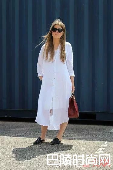 尖头穆勒鞋配收腰衬衫裙_让160变170的穿搭指南 增高垫和P图软件靠边站