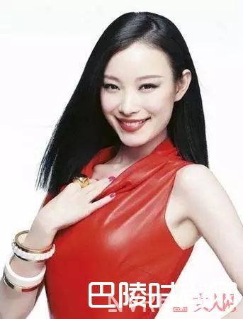 如何按照肤色选择指甲油颜色_做个精致女人 指尖也别忘了用流行色装点