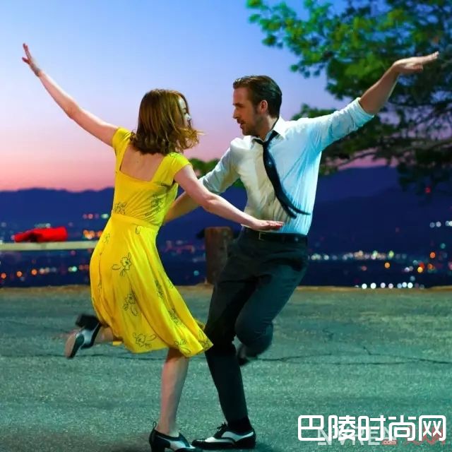 黄色单品_草木绿彻底拔草！这几个流行色貌美又好穿