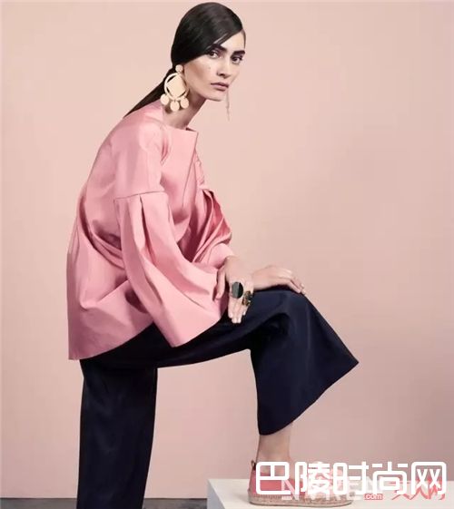 Mercedes Castillo鞋子推荐_这些长满花朵的鞋子 穿上后美得像仙女一般！