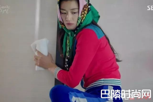 运动风混搭如何搭配_混搭≠瞎穿,今年最流行的三个混搭招数在这里