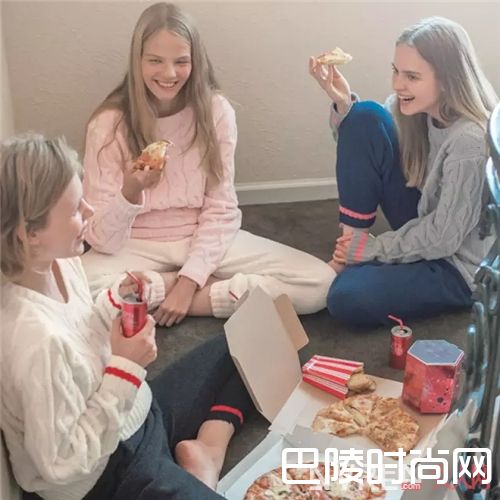 Peach John有哪些值得入手的睡衣？_在家也能美翻天！这5个睡衣品牌舒服到不想脱