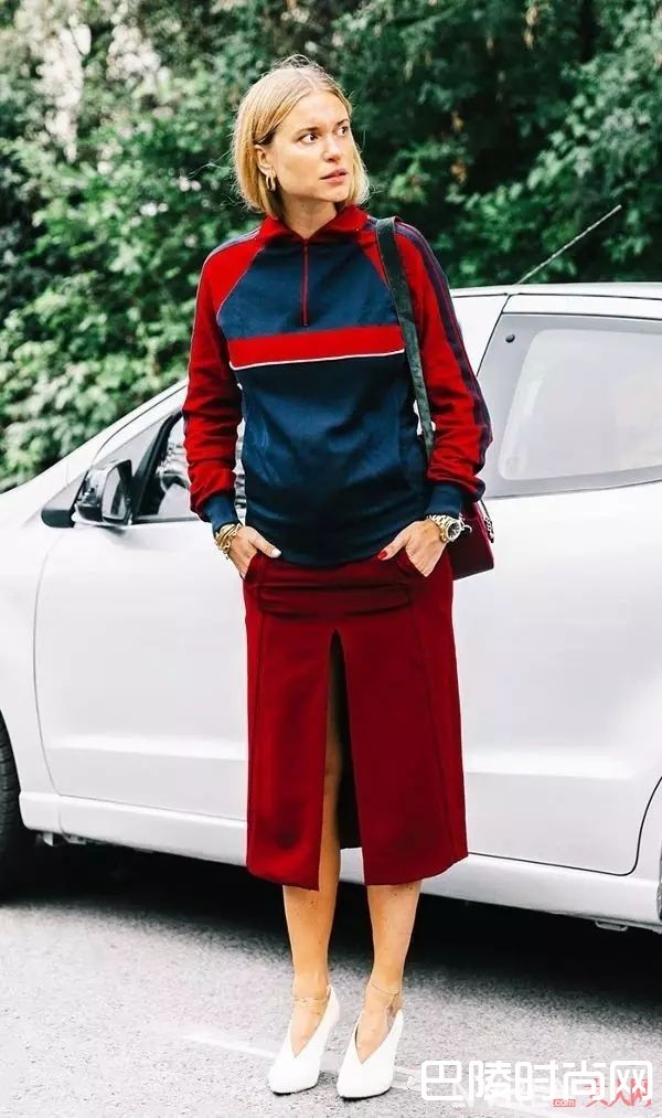 各品牌2018春夏系列风格_什么叫娘man 就是运动风和柔美女人味相结合