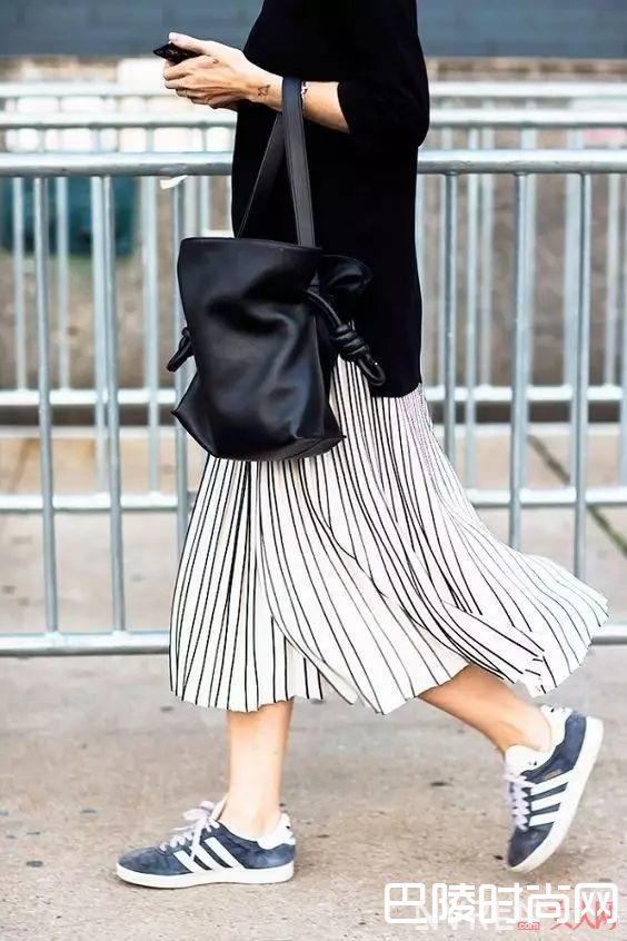 怎样打造娘man风格_什么叫娘man 就是运动风和柔美女人味相结合