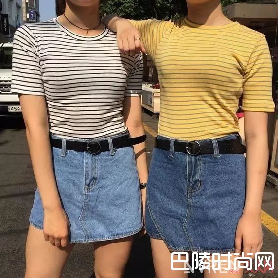 蓝色和黄色如何搭配_清爽的蓝色穿搭 让你看到高质感的休闲气质