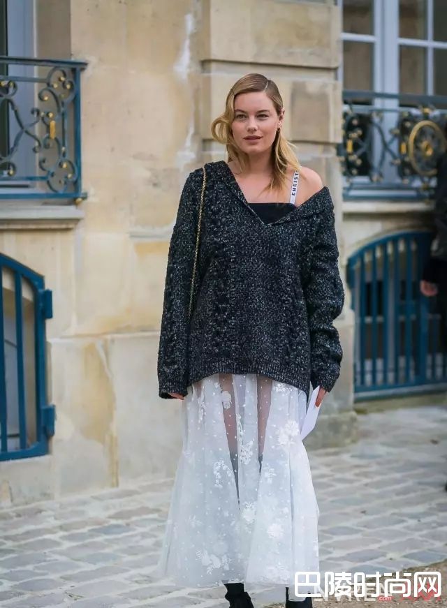 单肩露肉法_衣服穿得好男神跑不了 今夏教你学会巧妙露肉