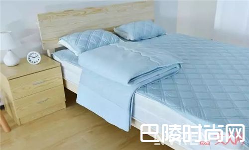 日本NITORI夏凉被_夏日必备好物 对抗炎炎夏日全都靠它们了！