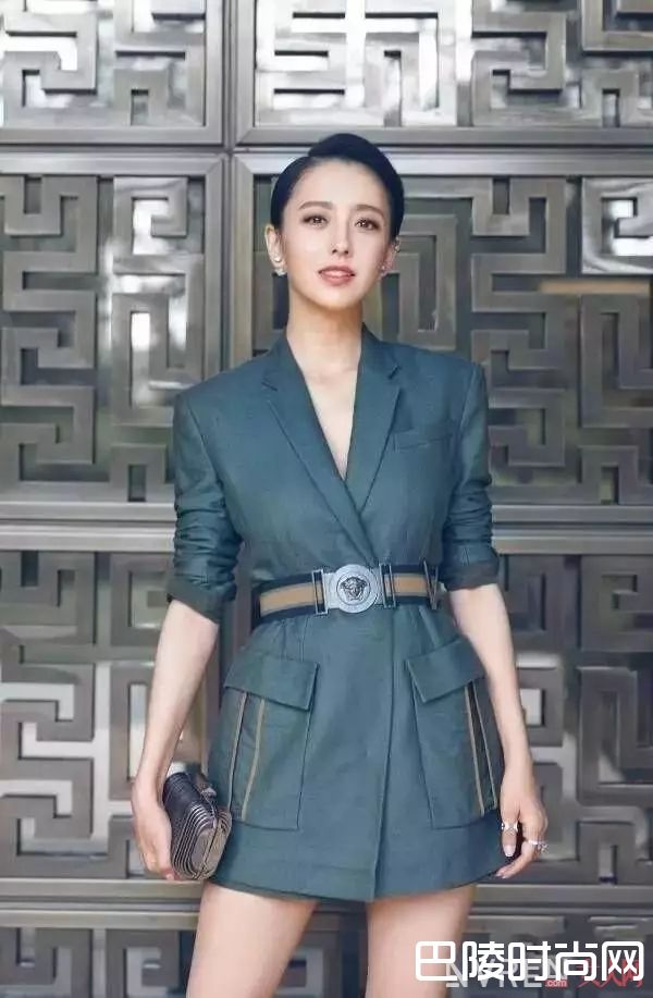 肤黄气色差适合什么颜色的衣服_这些小技巧不掌握，就算你是杨幂、杨颖都没用！