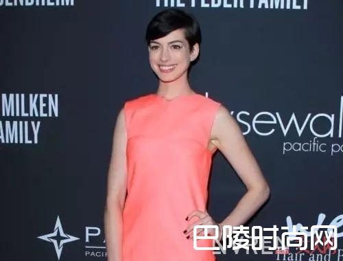 肤黄气色差适合什么颜色的衣服_这些小技巧不掌握,就算你是杨幂、杨颖都没用!