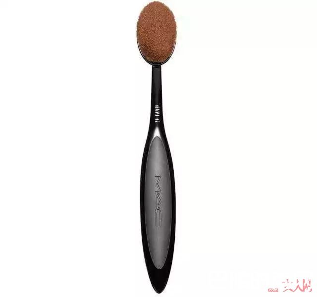 好用的化妆刷推荐_拯救化妆新手 这些化妆小工具人人必备