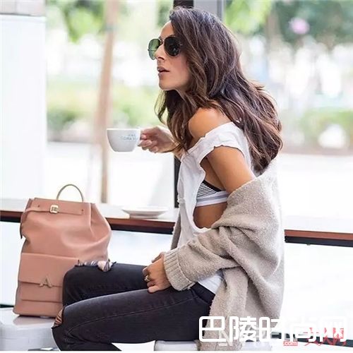 Sloane & Tate有哪些内衣？_舒适透气、颜值逆天 这六款Bralette今夏必备！