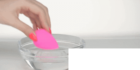 美妆蛋有哪些种类_拯救化妆新手 这些化妆小工具人人必备