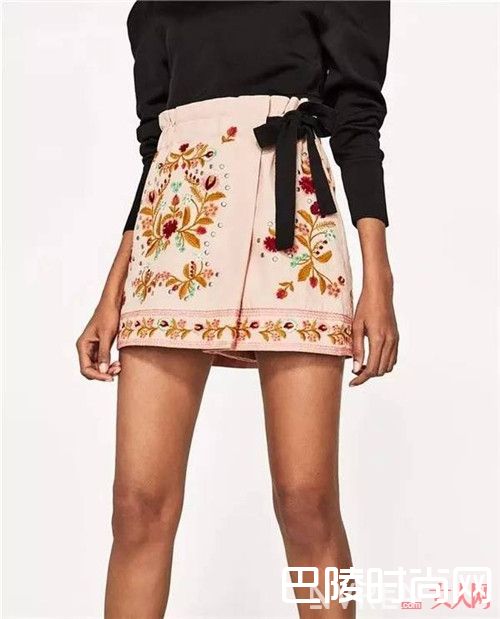 刺绣短裤好看吗_搭配这款中国元素 让你穿出一个世纪的美