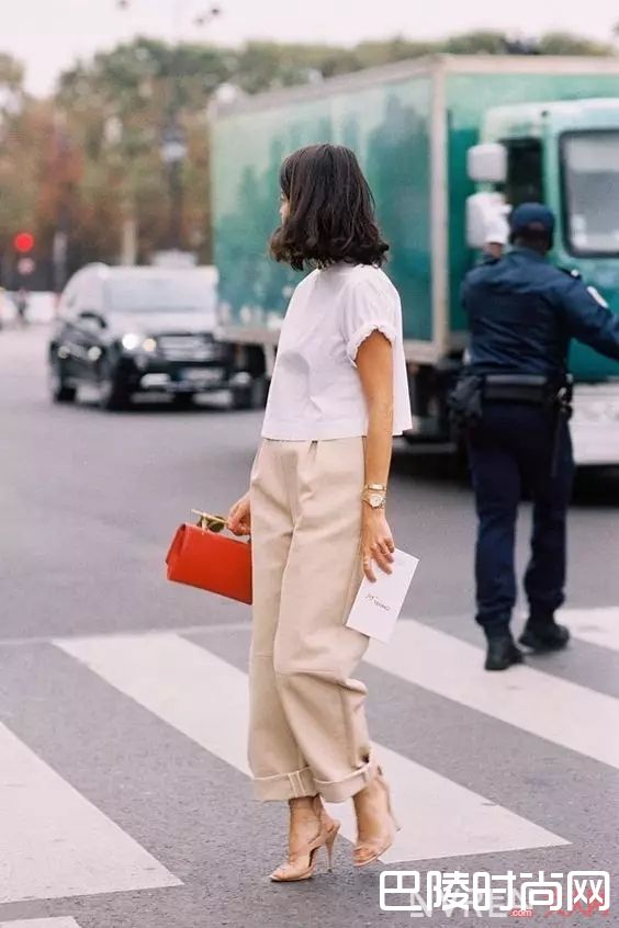 樊胜美的服装风格解析_《欢乐颂2》回归霸屏 五美穿搭全解析