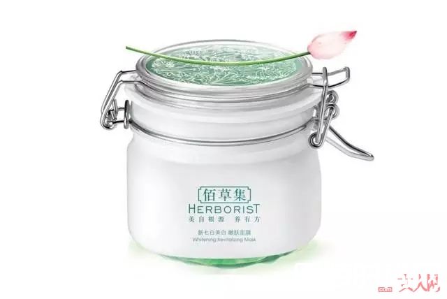 关关使用的化妆品是什么_关于欢乐颂2 剧中五美的化妆台大揭秘