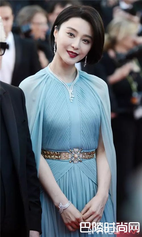 使用红色系唇色的明星有哪些?_我与戛纳最近的距离 就是拥有和女神同款唇色!