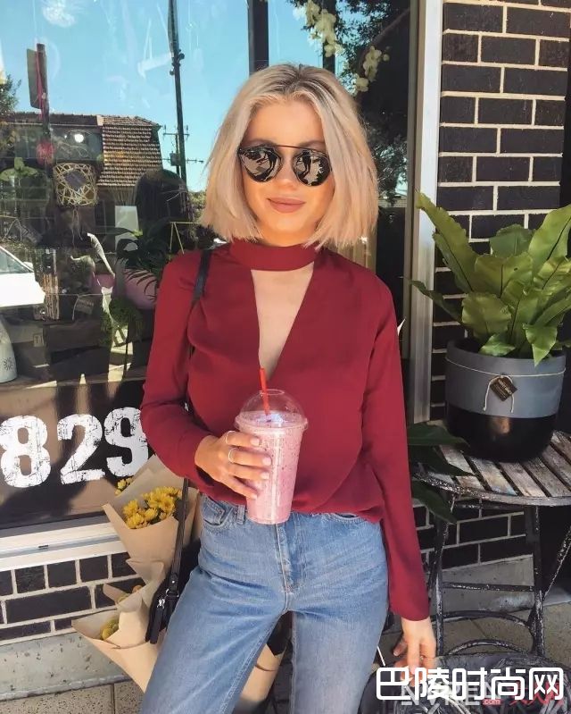 红色怎样穿才能避免老气_你穿红色显土又显黑，配色没选对才是罪魁祸首